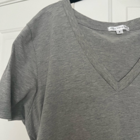 Good American V Neck - Picture 2 of 4